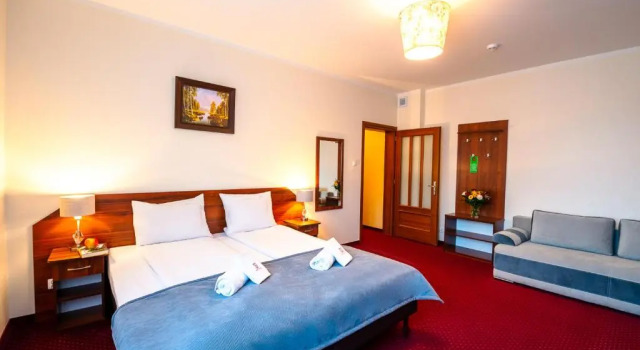 Hotel Kasztelan, Prenota Hotel Hotel a Piccola Polonia con pasti, Mezza/completa pensione