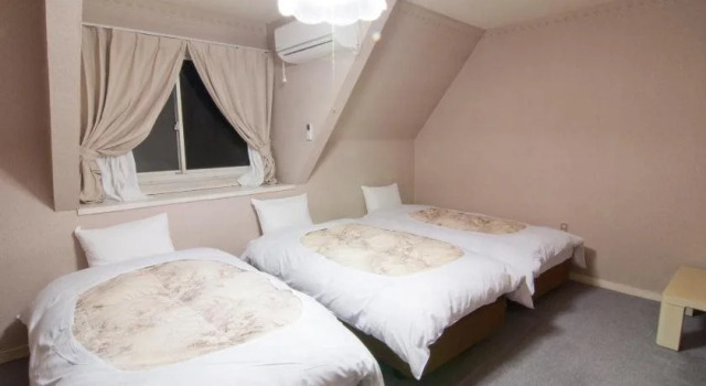 Reica Guest House＆Café, Забронировать Гостевой дом Гостевые дома Хакуба, рядом с Hakuba Jump Arena, Гостевой дом