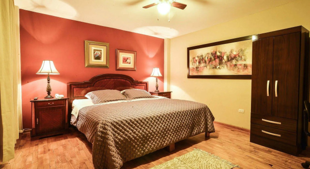 Las Condes HS Boutique, Rezervovat Boutique Hotel Hotely v La Libertad se snídaní, Snídaně