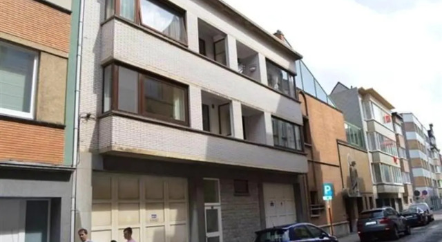 Apartment With 2 Bedrooms in Oostende, With Balcony - 500 m From the B, Забронировать Апартаменты/квартира Отели Остенде с парковкой, рядом с Wapenplein Square, Парковка