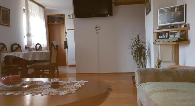Вилла с видом на сад Guest house Dinka