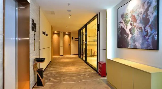 City Comfort Inn Kunming Flower City Meidi Shunchengfu, Rezerwuj Hotel Hotele w Kunming z parkingiem, Parking