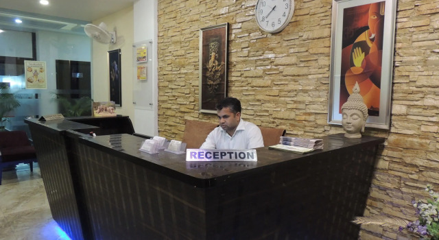 Hotel Yog Vashishth, Prenota Hotel Rishikesh Uttarakhand
