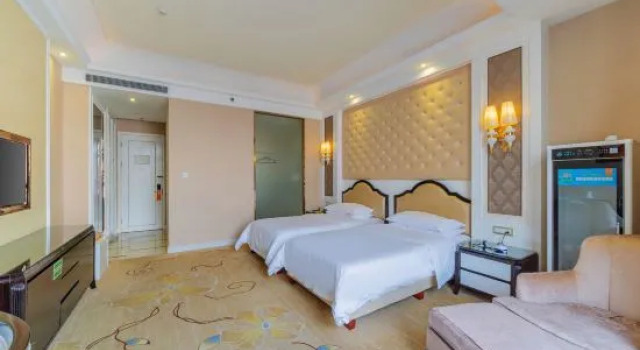 Номер Deluxe Vienna Hotel Foshan Nanzhuang Ceramics Headquarter