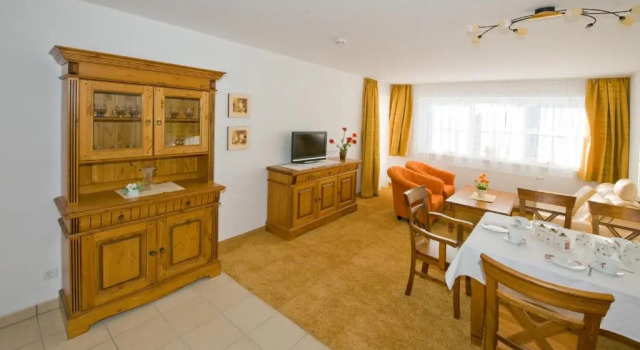 Апартаменты Appartement- und Wellnesshotel Charlotte - 3 Sterne Superior
