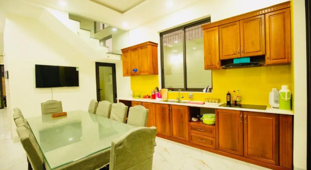 Hoàng My Villa 10 Phòng ngủ - Bãi Sau Vũng Tàu, Забронировать Вилла Отели Вунгтау с парковкой, Парковка