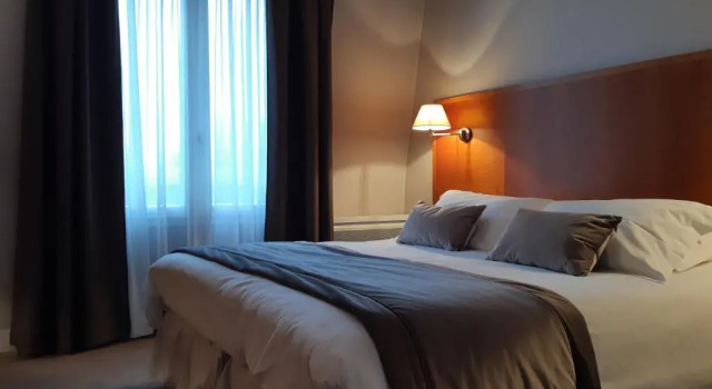 Номер Standard Hôtel & Restaurant Le Relais dAumale