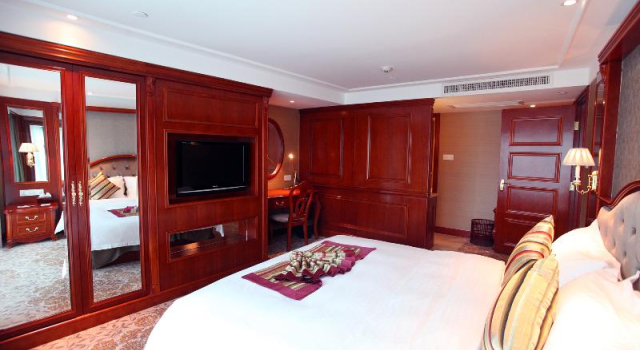 Люкс с 2 комнатами Xiamen Jingmin Central Hotel