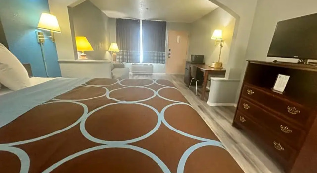 Номер Standard Super 8 by Wyndham Jasper TX