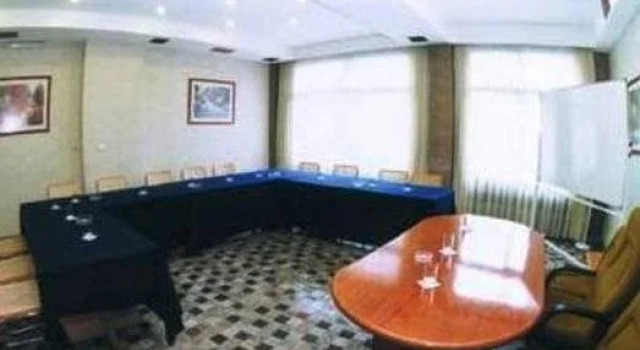 Hotel & Apart Argentino La Plata