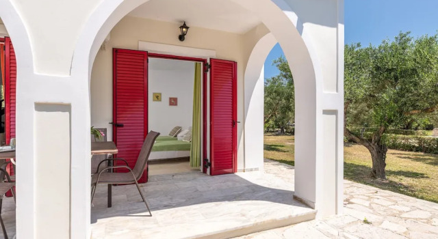 Вилла Classic с 2 комнатами с видом на сад Lennas Villas Zante