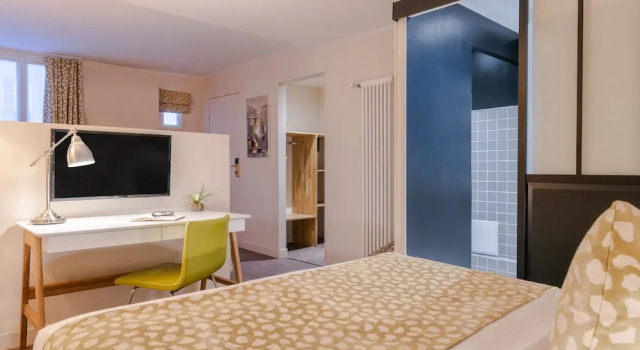 Четырёхместный номер Standard Hotel 29 Lepic