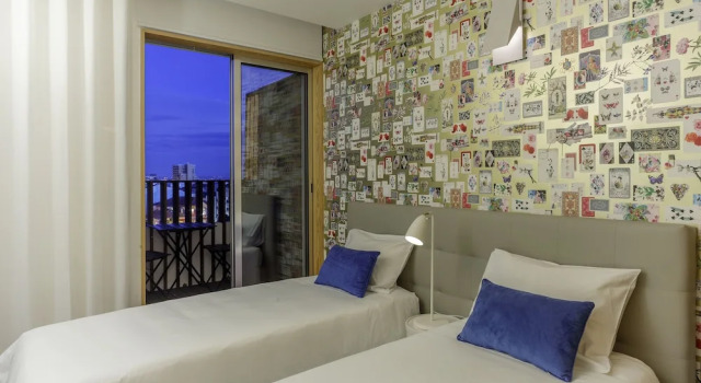 Praça 66 Guest House