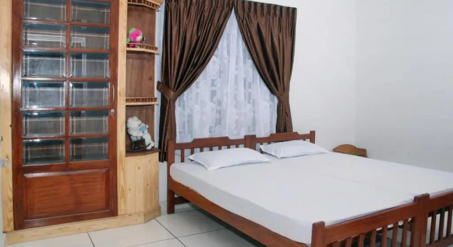 Номер Economy Jojies Homestay Fortkochi