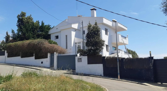 Edards Private Villa, Забронировать Вилла Виллы Кастельдефельс, Вилла