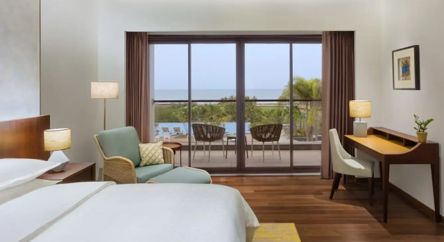 Номер Standard с видом на море Sheraton Grand Chennai Resort & Spa