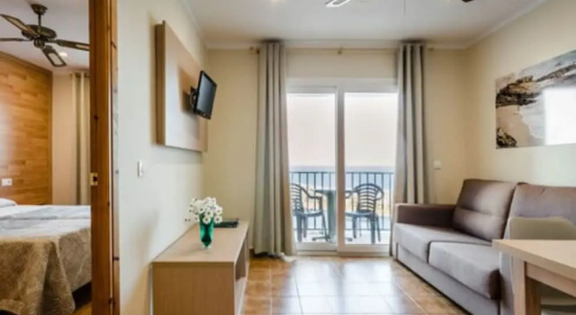 Апартаменты c 1 комнатой с балконом и с красивым видом из окна Apartamentos Blancala