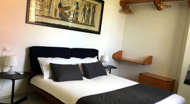 Gan Eden B&B, Забронировать Отель Монтеренцио 