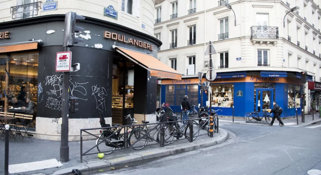 Place de la Republique Hideaway, Забронировать Отель Париж Иль-де-Франс, рядом с Станция метро Rambuteau