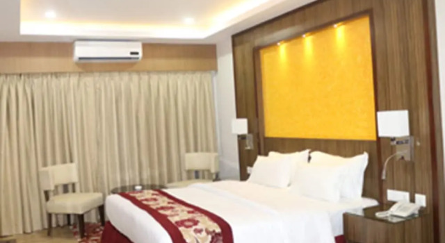 Клубный номер Executive Hotel Harrison Palace