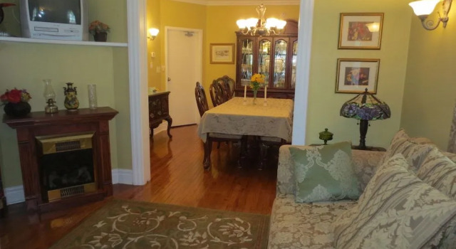Accommodations Niagara Bed and Breakfast