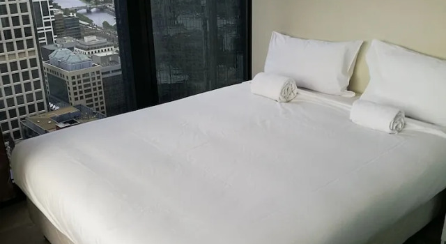 Апартаменты Comfort StayIcon Serviced Apartment On Collins