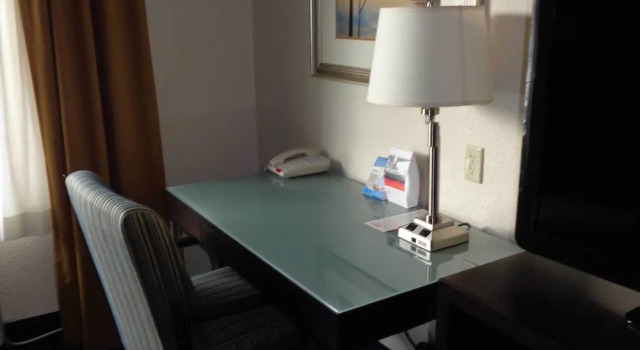 Двухместный люкс Holiday Inn Express & Suites New Buffalo, MI by IHG