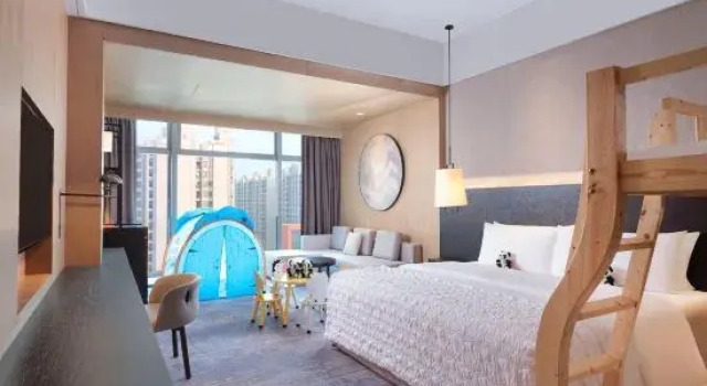 Семейный номер Standard Le Meridien Zhongshan