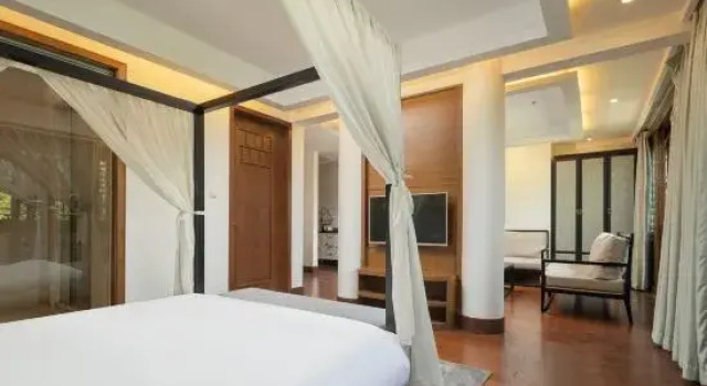 Люкс Deluxe Floral Hotel·Zhu's Garden Holiday Hotel