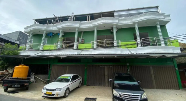 RedDoorz Plus near Siloam Hospital Balikpapan, Book Hotel Balikpapan 