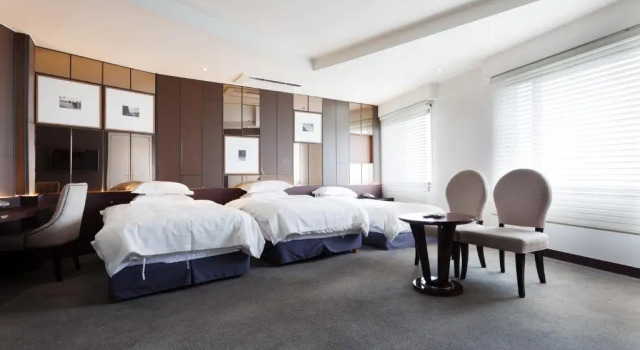 Трёхместный номер Deluxe The Riverside Hotel