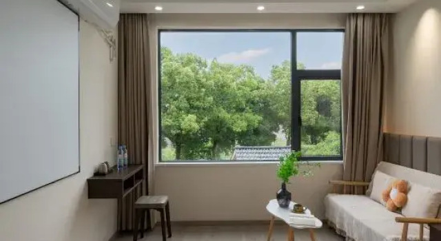Люкс Luxury Jinshan Anshe Homestay (Taoxichuan Creative Plaza)