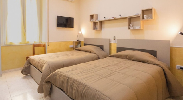Casa Vacanze Margherita, Prenota Affittacamere Caserta 