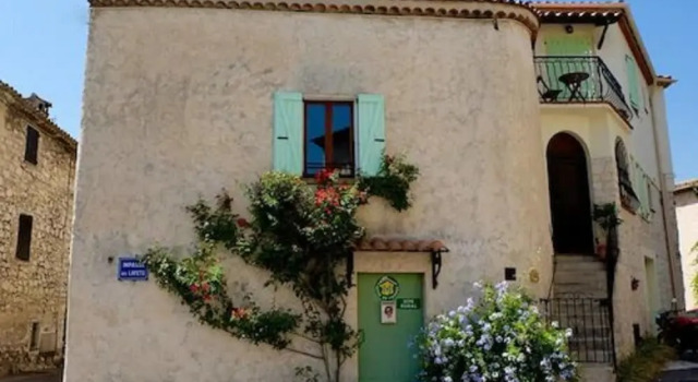 Les Layets by Gites de France