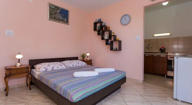Verica - 15 m From Beach - SA2, Buchen Sie Hotel Dugi Rat Gespanschaft Split-Dalmatien