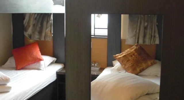 Семейный номер Standard Empire Commercial Hotel