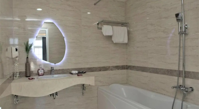 Четырёхместный номер Deluxe Hotel La Perle