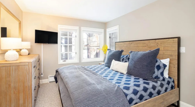 Etta Place 101 - West End Condo at the Base of Chair 7, Town of Telluride, Newly Remodeled
