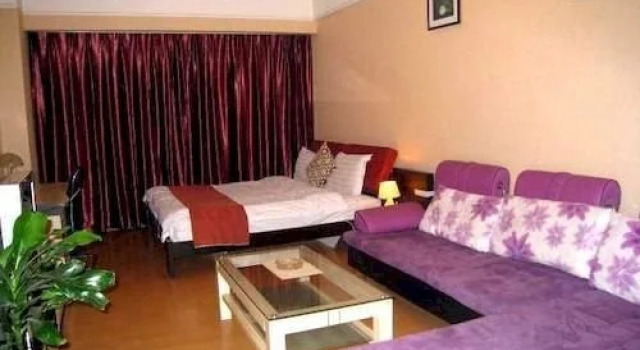 Biijia Business Hostel, Rezerwuj Hostel Hotele w Kunming z parkingiem, Parking