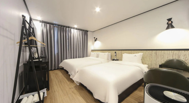 Двухместный номер Standard Lucas Hotel