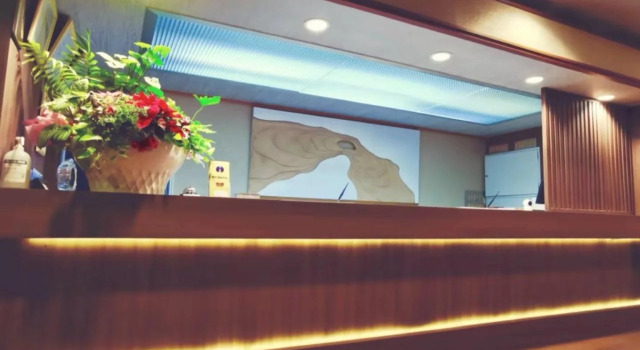 Hokkawa Onsen Hotel, Забронировать Отель Хигасиидзу 
