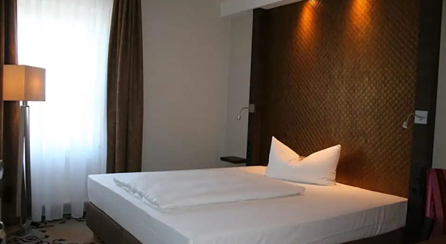 Hotel Parqeo Im A66