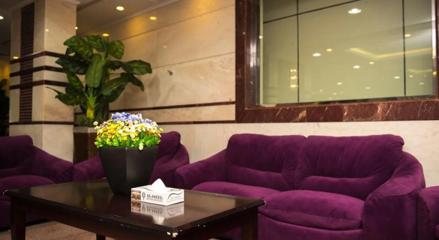 Alwan Al Aseel, Book Hotel Ajyad 