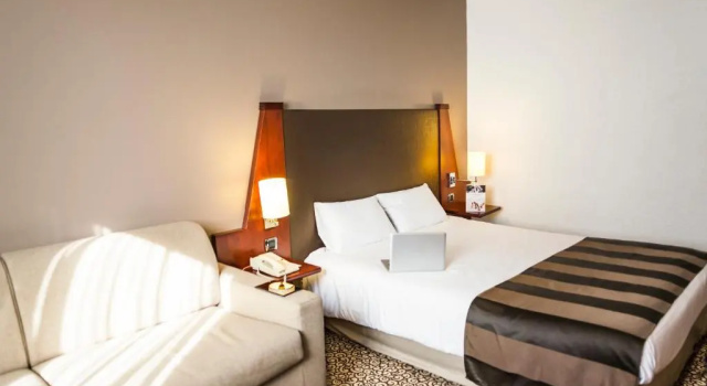 Двухместный семейный номер Standard Mercure Paris Val de Fontenay