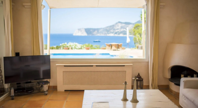 Exclusiva Villa Vista mar 100 mt de Blue Marlin, Book Villa San Jose de sa Talaia Ibiza