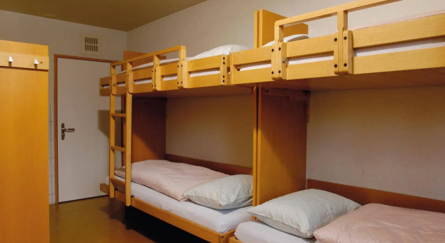 Zug Youth Hostel, Забронировать Хостел Цуг Цуг