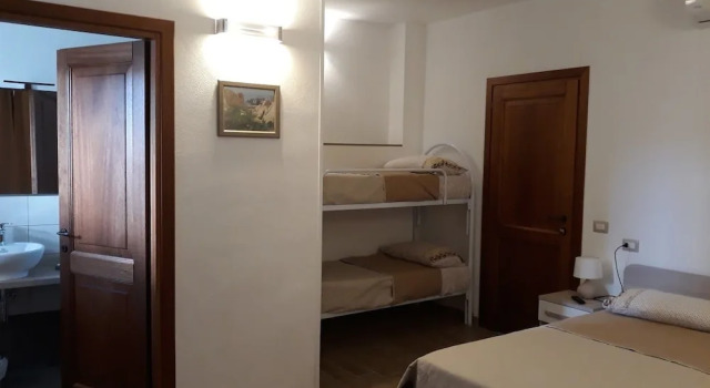 Четырёхместный семейный номер Standard AL PEZ exclusive rooms