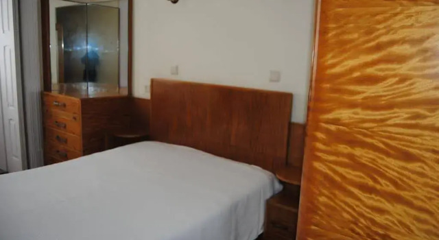 Hotel Peninsular- Porto, Забронировать Отель Недорогие отели Порту, рядом с Lapa Metro Station, недорого