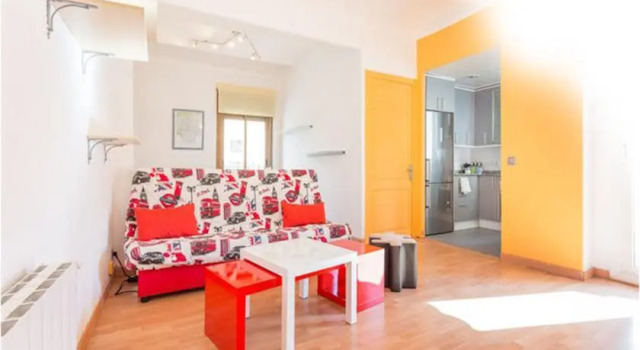 Places of Barcelona Poblenou, Забронировать Апартаменты/квартира Сант-Марти Барселона, рядом с Museu de Carrosses Fúnebres