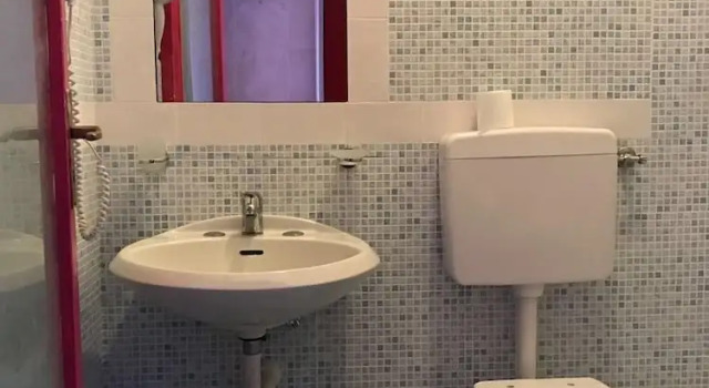 Кровать в общем номере ring hostel